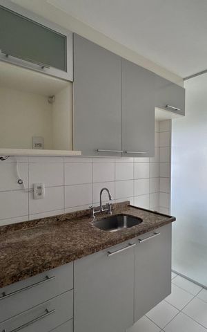 Apartamento à venda com 81m², 3 quartos e 1 vaga Apartamento à venda com 81m², 3 quartos e 1 vagaCozinha e Área de Serviço