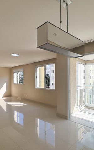 Apartamento à venda com 144m², 3 quartos e 2 vagas Apartamento à venda com 144m², 3 quartos e 2 vagasSala