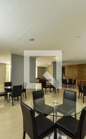 Apartamento à venda com 144m², 3 quartos e 2 vagas Apartamento à venda com 144m², 3 quartos e 2 vagasÁrea comum - Salão de festas