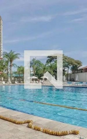Apartamento à venda com 148m², 3 quartos e 3 vagas Apartamento à venda com 148m², 3 quartos e 3 vagasPiscina