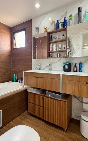Apartamento à venda com 148m², 3 quartos e 3 vagas Apartamento à venda com 148m², 3 quartos e 3 vagasBanheiro Suíte 1
