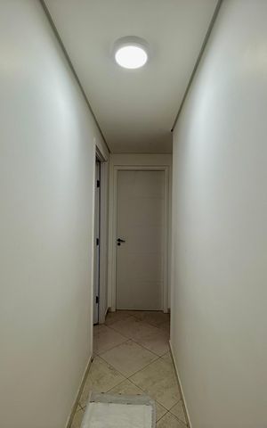 Apartamento à venda com 148m², 3 quartos e 3 vagas Apartamento à venda com 148m², 3 quartos e 3 vagasCorredor Suítes
