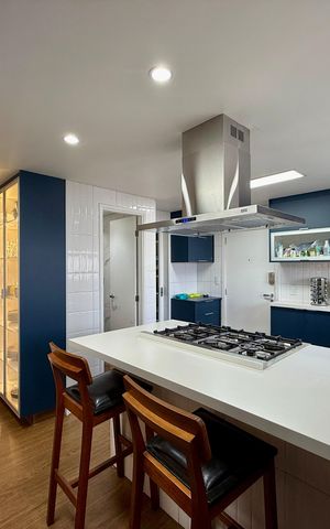 Apartamento à venda com 148m², 3 quartos e 3 vagas Apartamento à venda com 148m², 3 quartos e 3 vagasCozinha