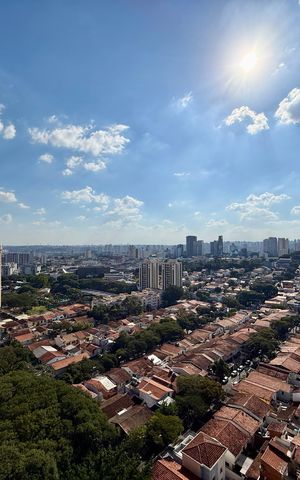 Apartamento à venda com 148m², 3 quartos e 3 vagas Apartamento à venda com 148m², 3 quartos e 3 vagasVista