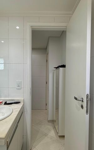 Apartamento à venda com 148m², 3 quartos e 3 vagas Apartamento à venda com 148m², 3 quartos e 3 vagasBanheiro Suíte 3