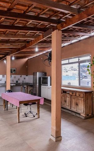 Casa para alugar com 422m², 9 quartos e 3 vagas Casa para alugar com 422m², 9 quartos e 3 vagasEspaço Gourmet e área de serviço