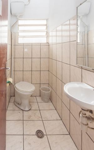 Casa para alugar com 75m², 2 quartos e sem vagaBanheiro