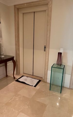 Apartamento à venda com 360m², 5 quartos e 5 vagas
