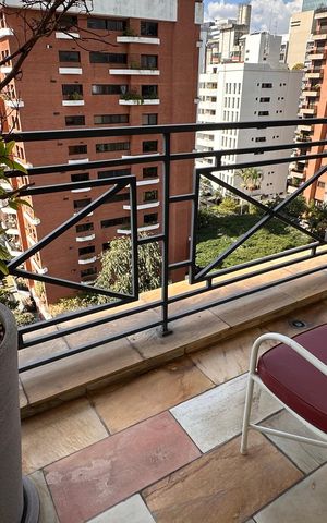 Apartamento à venda com 360m², 5 quartos e 5 vagas
