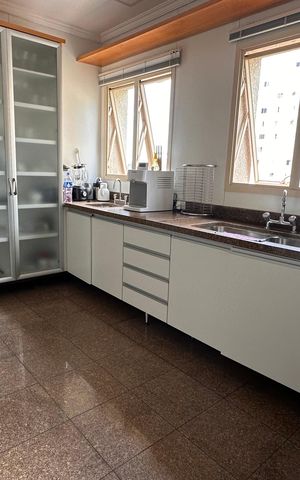 Apartamento à venda com 360m², 5 quartos e 5 vagas