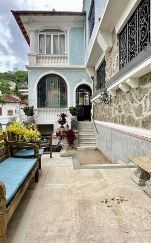 Casa à venda com 1040m², 7 quartos e 3 vagas