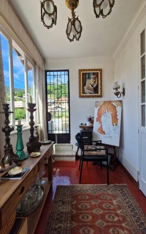 Casa à venda com 1040m², 7 quartos e 3 vagas