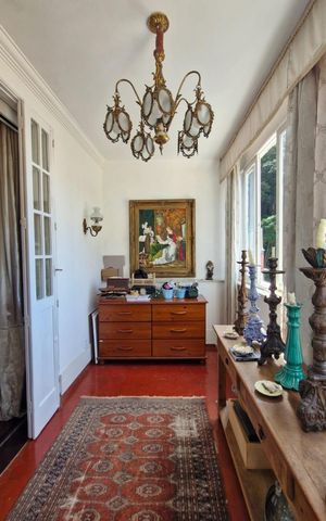 Casa à venda com 1040m², 7 quartos e 3 vagas