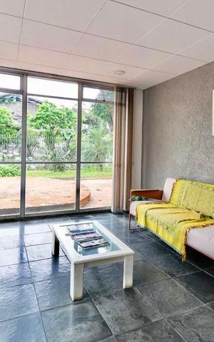 Apartamento à venda com 68m², 3 quartos e 2 vagas Apartamento à venda com 68m², 3 quartos e 2 vagasHall social