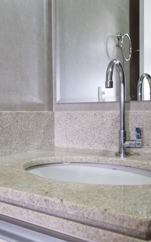 Apartamento para alugar com 63m², 2 quartos e 1 vagaBanheiro da Suíte 