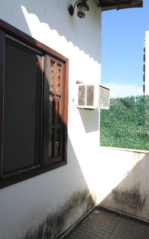 Casa de condomínio à venda com 60m², 2 quartos e 2 vagasQuarto 1 - Varanda