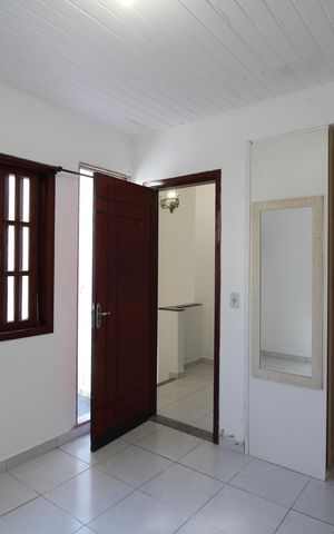 Casa de condomínio à venda com 60m², 2 quartos e 2 vagasQuarto 1