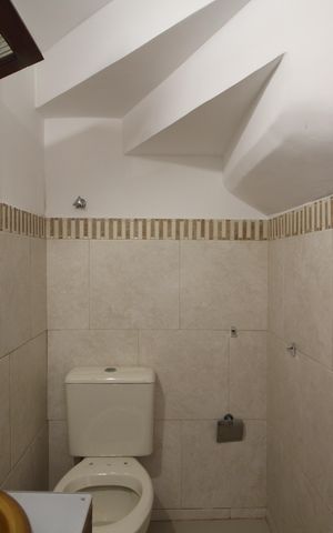 Casa de condomínio à venda com 60m², 2 quartos e 2 vagasLavabo