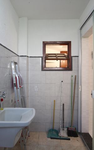 Casa de condomínio à venda com 60m², 2 quartos e 2 vagasÁrea de Serviço