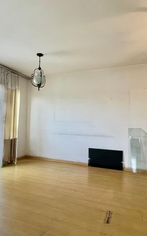 Apartamento à venda com 67m², 2 quartos e 1 vaga Apartamento à venda com 67m², 2 quartos e 1 vagaSala