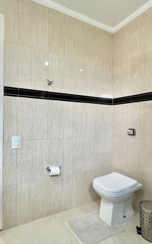 Apartamento para alugar com 83m², 2 quartos e 1 vaga Apartamento para alugar com 83m², 2 quartos e 1 vagaBanheiro