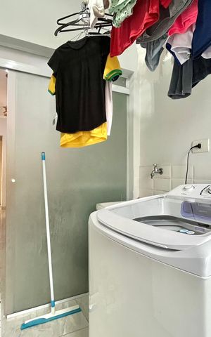 Apartamento para alugar com 83m², 2 quartos e 1 vaga Apartamento para alugar com 83m², 2 quartos e 1 vagaÁrea de Serviço