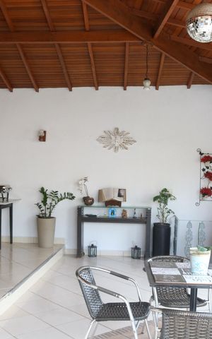 Casa para alugar com 180m², 2 quartos e 1 vagaCobertura