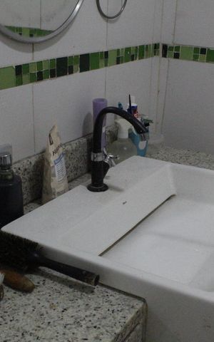 Casa de condomínio à venda com 110m², 3 quartos e sem vagaBanheiro Social