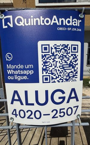 Casa à venda com 252m², 4 quartos e 6 vagas Casa à venda com 252m², 4 quartos e 6 vagasPlaca