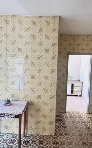 Casa à venda com 252m², 4 quartos e 6 vagas Casa à venda com 252m², 4 quartos e 6 vagasCopa