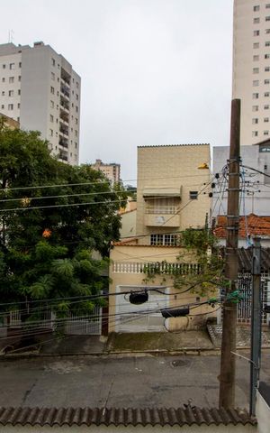 Casa à venda com 232m², 3 quartos e 4 vagas Casa à venda com 232m², 3 quartos e 4 vagasVista do quarto 1