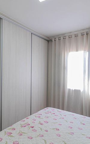 Casa à venda com 180m², 4 quartos e 2 vagas Casa à venda com 180m², 4 quartos e 2 vagasSuíte