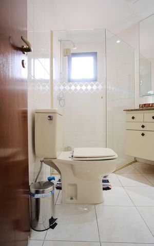 Apartamento à venda com 113m², 3 quartos e 3 vagasBanheiro Social