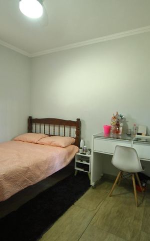Casa à venda com 127m², 3 quartos e 2 vagasQuarto 1 
