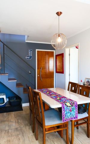 Apartamento à venda com 126m², 2 quartos e 1 vaga Apartamento à venda com 126m², 2 quartos e 1 vagaSala