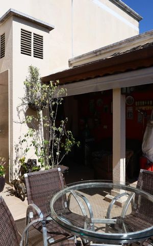 Apartamento à venda com 126m², 2 quartos e 1 vaga Apartamento à venda com 126m², 2 quartos e 1 vagaÁrea externa