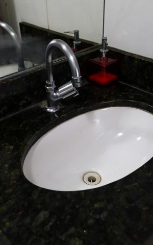 Apartamento à venda com 126m², 2 quartos e 1 vaga Apartamento à venda com 126m², 2 quartos e 1 vagaBanheiro
