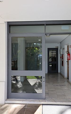 Apartamento para alugar com 151m², 2 quartos e 1 vagaEntrada do prédio