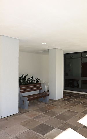 Apartamento para alugar com 151m², 2 quartos e 1 vagaEntrada do prédio