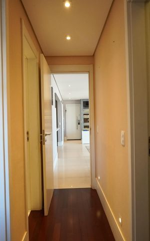 Apartamento à venda com 130m², 3 quartos e 2 vagasCorredor