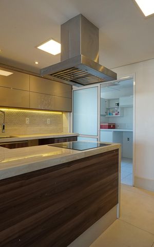Apartamento à venda com 130m², 3 quartos e 2 vagasCozinha