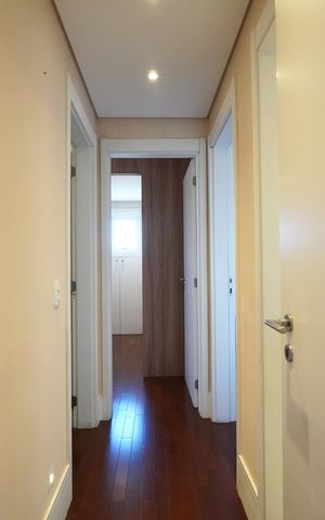 Apartamento à venda com 130m², 3 quartos e 2 vagasCorredor