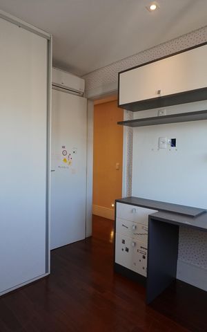 Apartamento à venda com 130m², 3 quartos e 2 vagasQuarto 2