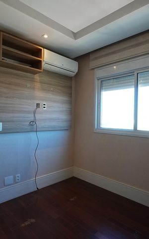 Apartamento à venda com 130m², 3 quartos e 2 vagasSuíte