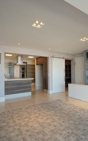 Apartamento à venda com 130m², 3 quartos e 2 vagasSala