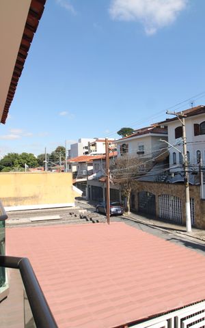 Casa para alugar com 125m², 3 quartos e 2 vagasQuarto 2 - Varanda
