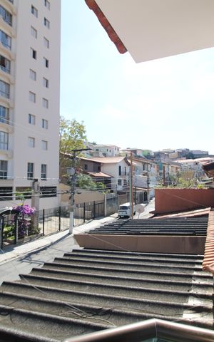 Casa para alugar com 125m², 3 quartos e 2 vagasQuarto 2 - Varanda