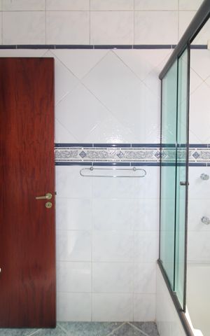Casa para alugar com 125m², 3 quartos e 2 vagasQuarto 2 - Banheiro