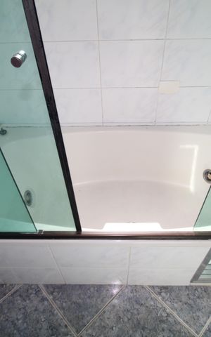Casa para alugar com 125m², 3 quartos e 2 vagasQuarto 2 - Banheiro