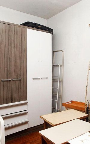 Casa para alugar com 278m², 8 quartos e 2 vagasDepósito